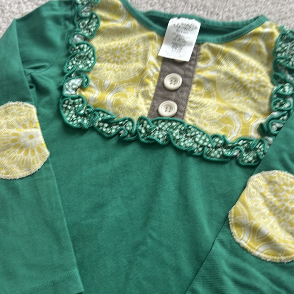 Persnickety Size 5 Girls long sleeved shirt